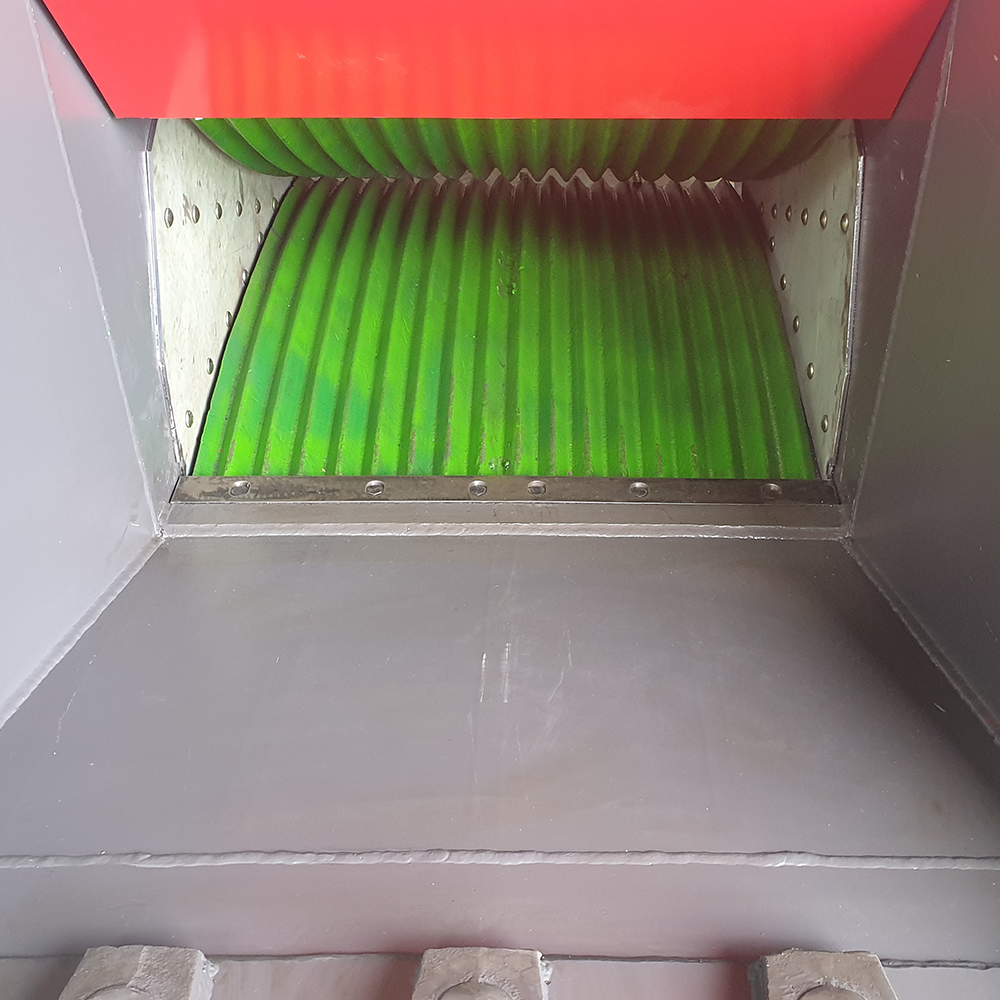 TOP ROCK Bucket Crusher